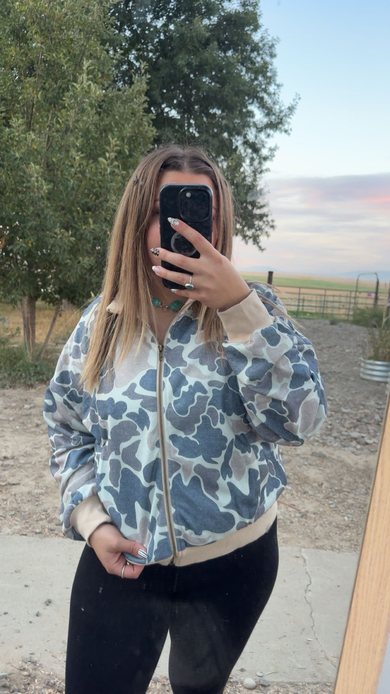 LIGHTWEIGHT CAMO JACKET