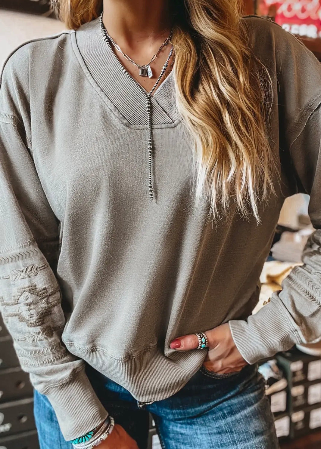 AZTEC V-NECK